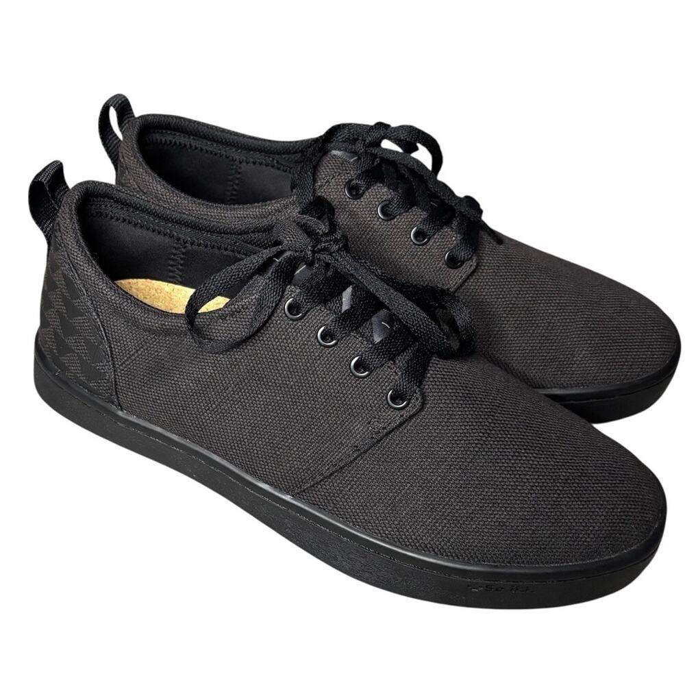 So ill JASON MAMOA'S Black Wolf Wino Shoes - Men’s 7.5 - WoMen’s 9 On The Roam